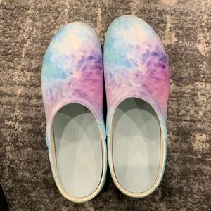 Danako waterproof slip on size 41 tie dye